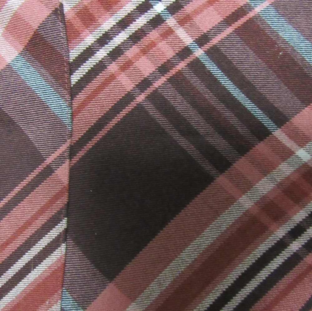 Plaid Skirt - Picture 4 of 4